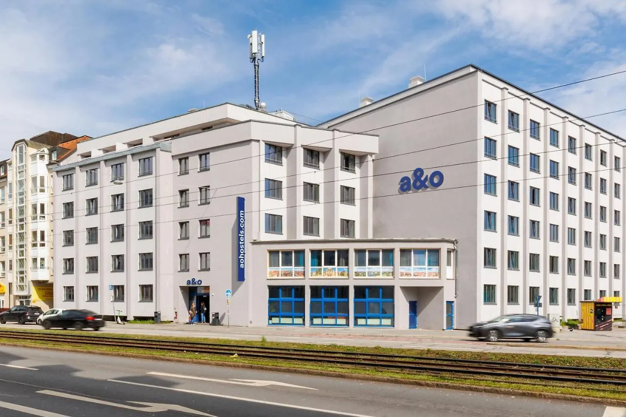 Хостел A&O Muenchen Hackerbruecke