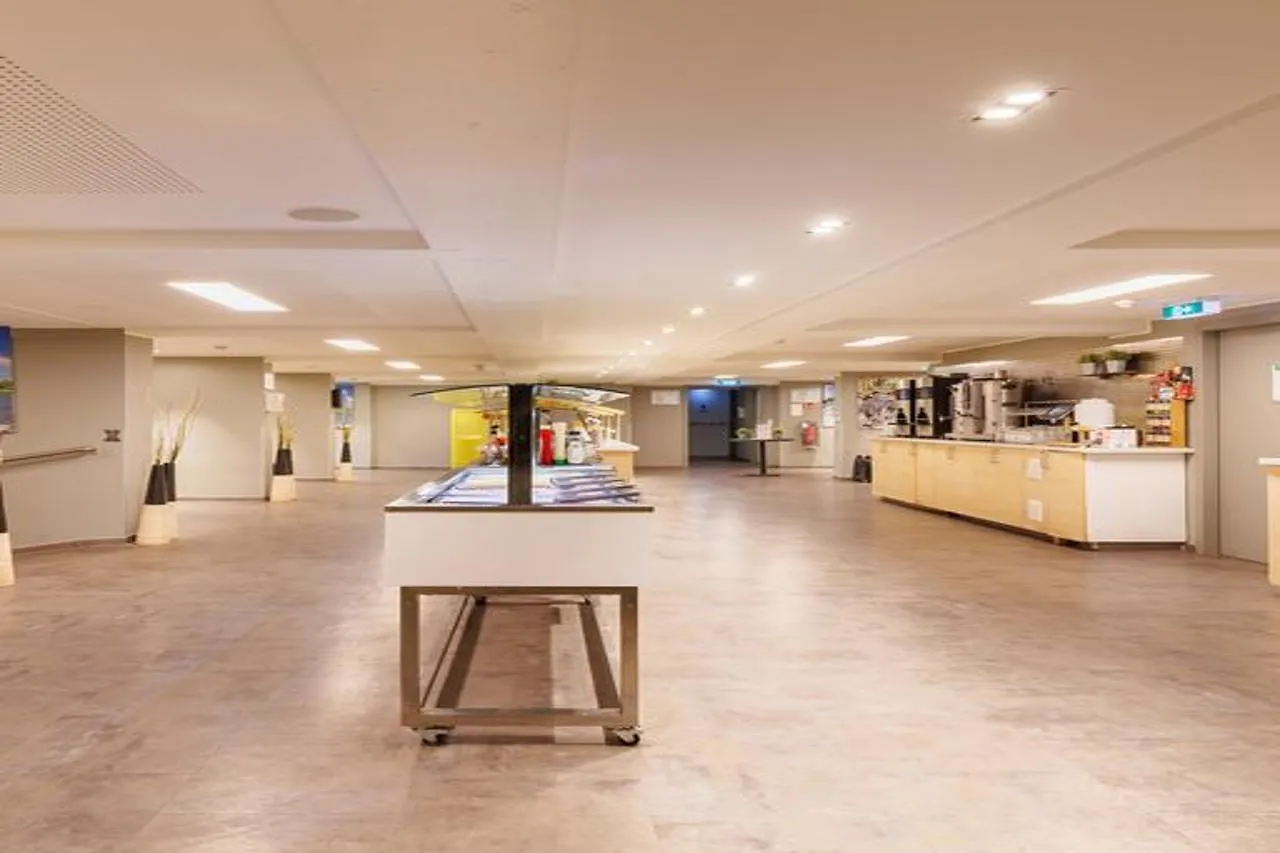 Хостел A&O Muenchen Hackerbruecke
