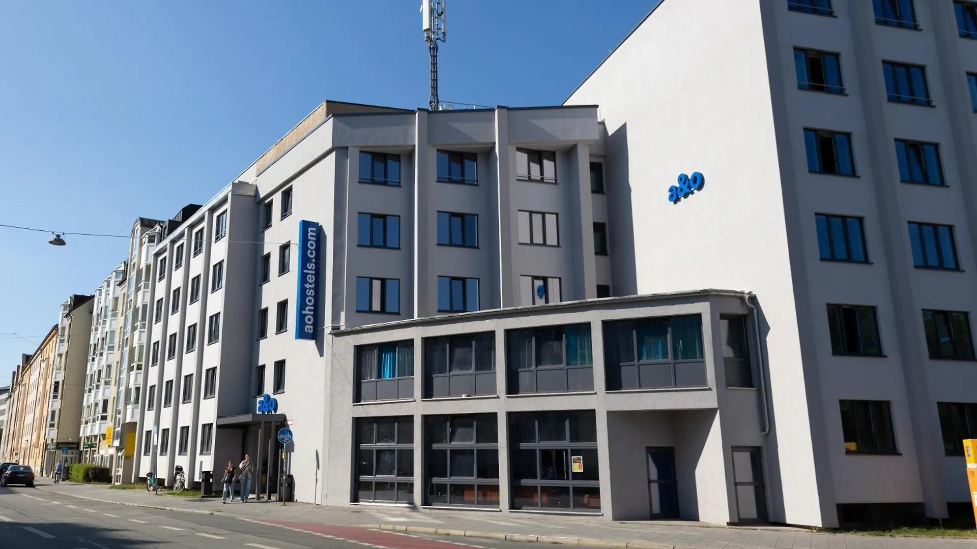 Хостел A&O Muenchen Hackerbruecke